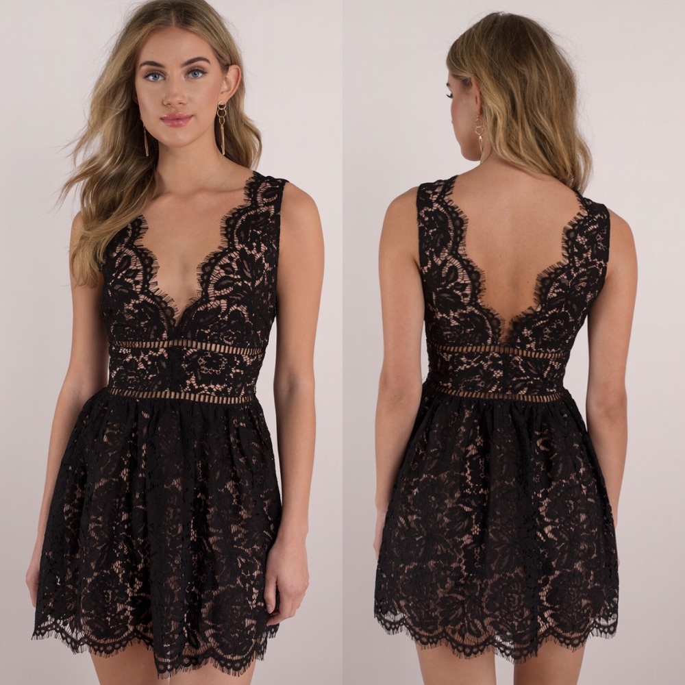 Leila lace scalloped skater dress